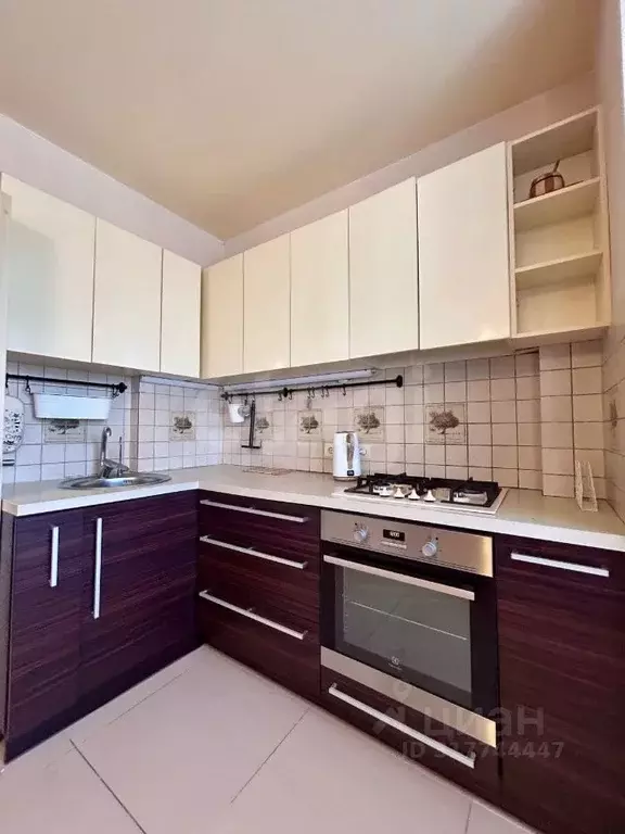 3-к кв. Коми, Усинск Молодежная ул., 7 (66.4 м) - Фото 2