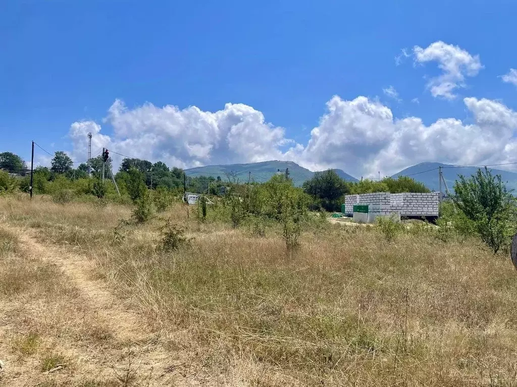 Участок в Севастополь с. Орлиное,  (18.0 сот.) - Фото 0