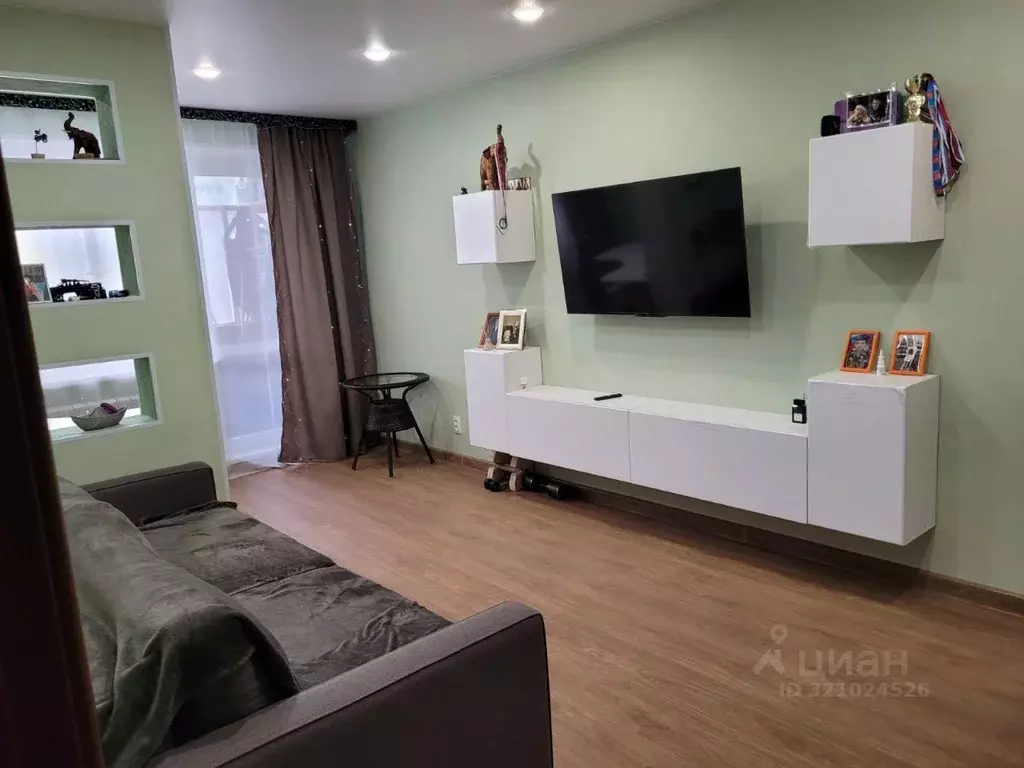 3-к кв. Нижегородская область, Дзержинск ул. Самохвалова, 10 (61.0 м) - Фото 0