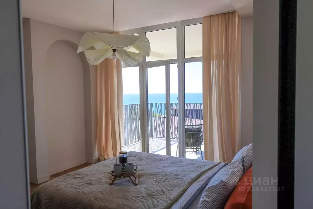 Дом в Краснодарский край, Сочи пос. Лоо, ул. Алтайская, 18 (151 м) - Фото 2