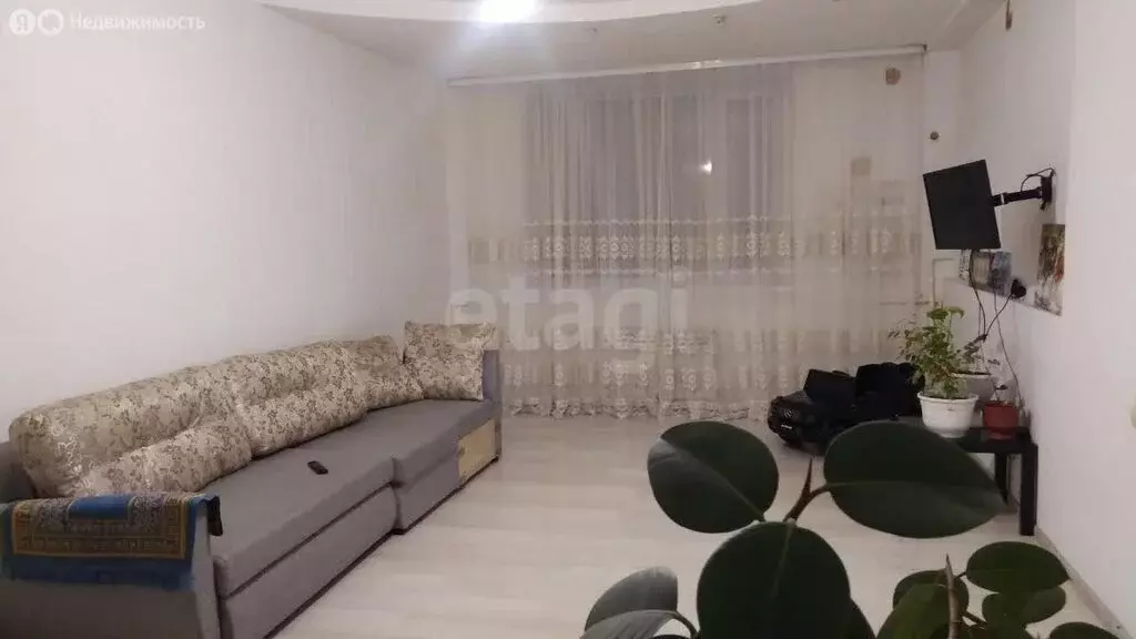 Дом в село Сухринское, Школьная улица (263 м) - Фото 1