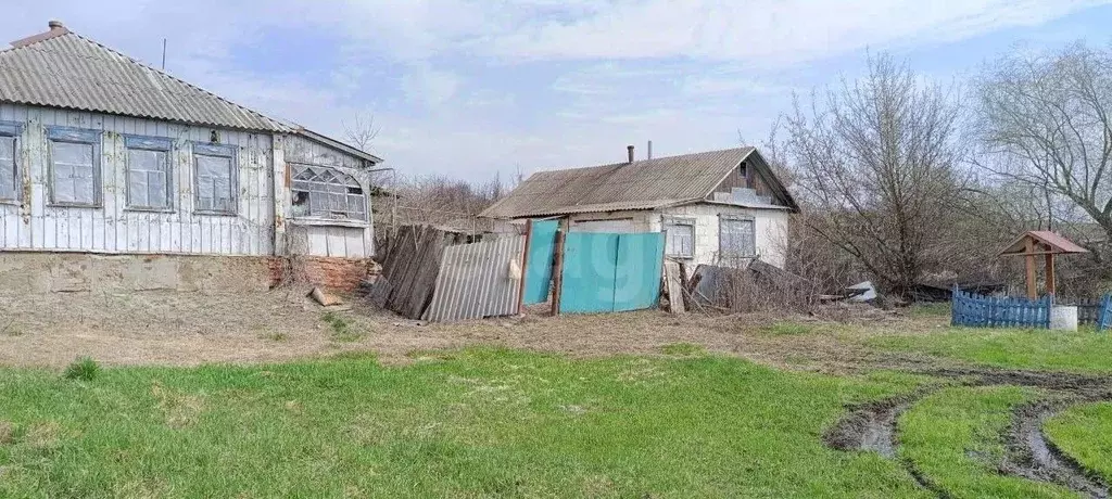 Дом в Белгородская область, Валуйский муниципальный округ, с. Солоти ... - Фото 1