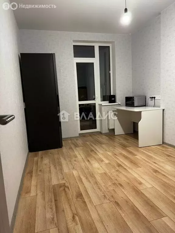 2-комнатная квартира: Воронеж, улица Ворошилова, 10/1к1 (63 м) - Фото 2