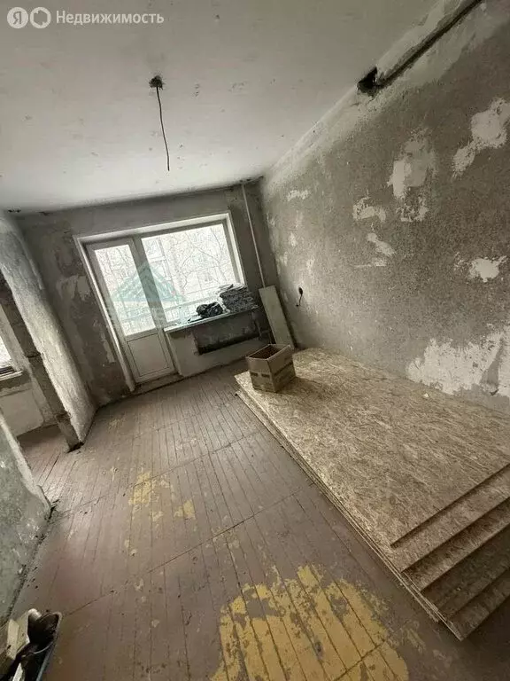 3-комнатная квартира: Черногорск, проспект Космонавтов, 13 (48 м) - Фото 1