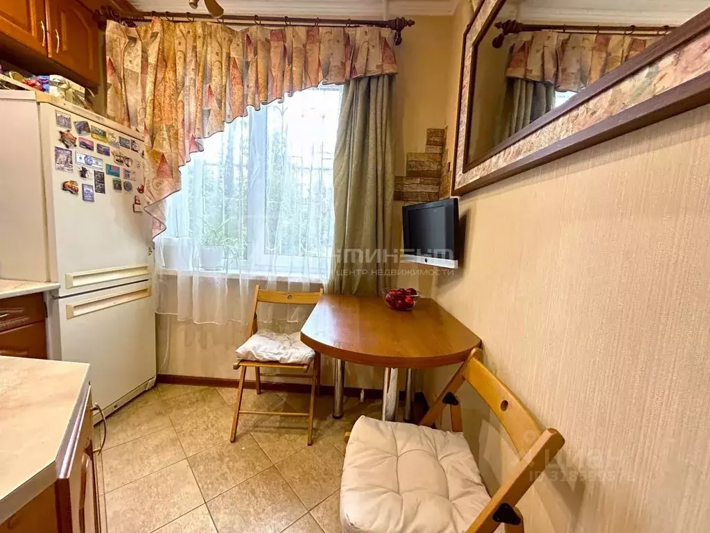 3-к кв. Владимирская область, Владимир Оргтруд мкр, ул. Строителей, 2 ... - Фото 0