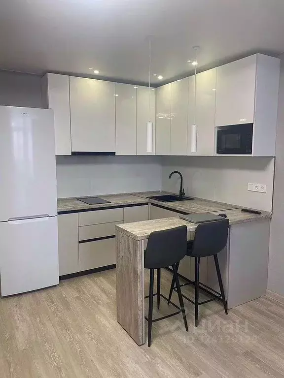 Студия Ростовская область, Ростов-на-Дону ул. Оганова, 20с1 (37.0 м) - Фото 1