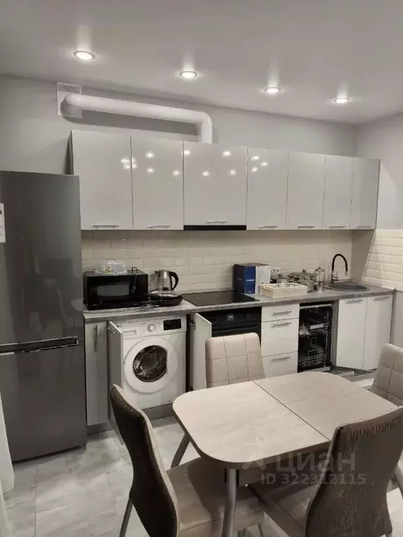 1-к кв. Нижегородская область, Дзержинск ул. Петрищева, 6В (40.0 м) - Фото 1