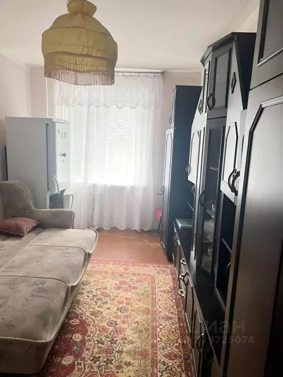 3-к кв. Белгородская область, Губкин ул. Лазарева, 8 (63.3 м) - Фото 1