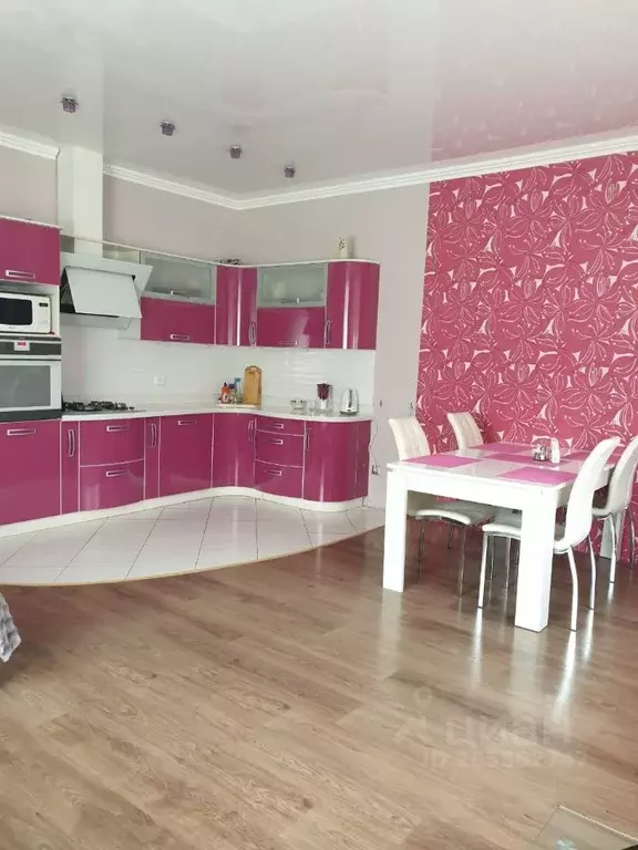 Дом в Ростовская область, Новочеркасск Спортивная ул., 77 (150 м) - Фото 1