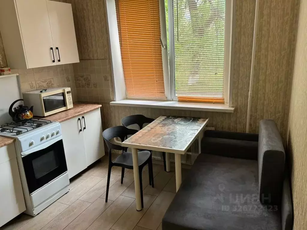 1-к кв. Орловская область, Мценск ул. Машиностроителей, 12 (40.0 м) - Фото 2