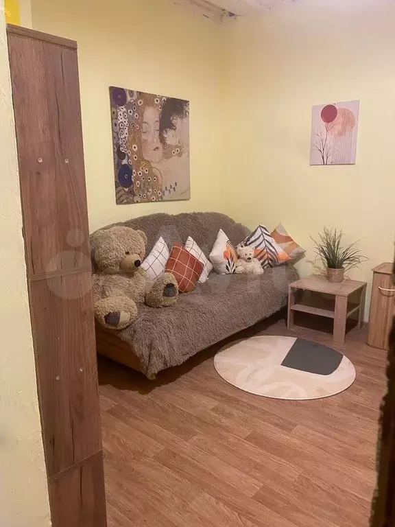 Комната 18 м в 4-к., 2/3 эт. - Фото 1