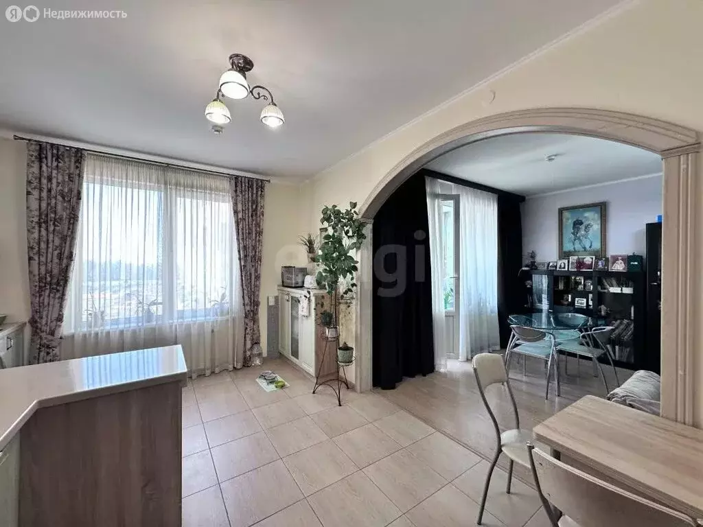 4-комнатная квартира: Санкт-Петербург, Комендантский проспект, 64к1 ... - Фото 0