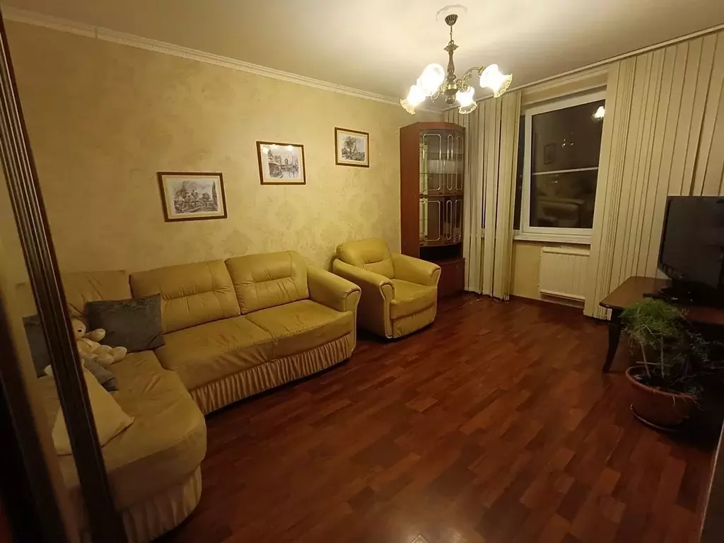 2-к кв. Санкт-Петербург Будапештская ул., 72К3 (45.0 м) - Фото 0