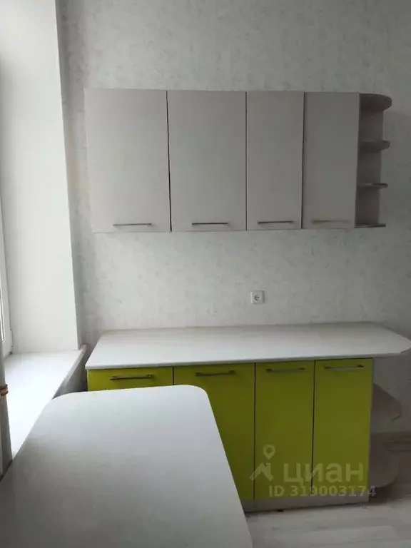 1-к кв. Саратовская область, Саратов Томская ул., 16 (35.0 м) - Фото 1