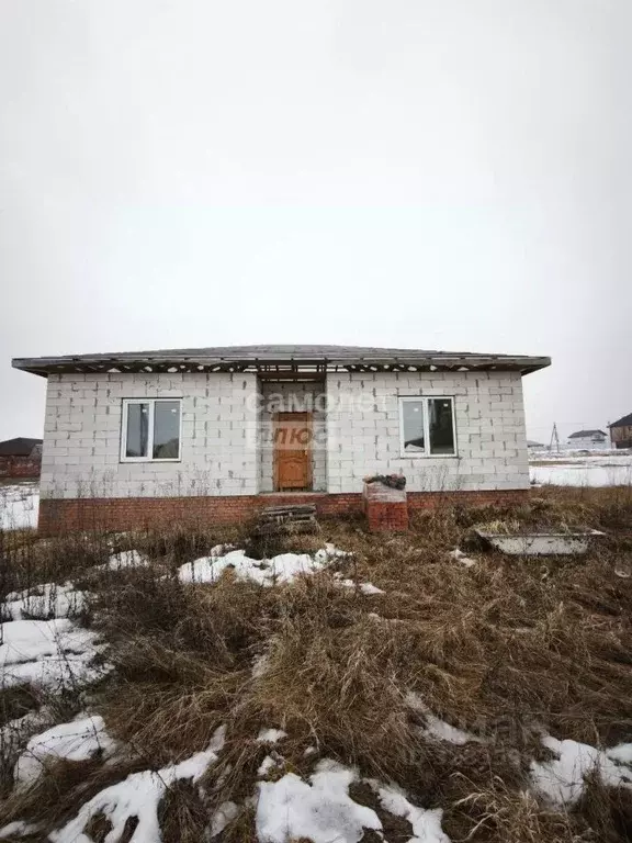 Дом в Курская область, Курский район, Новопоселеновский сельсовет, д. ... - Фото 1