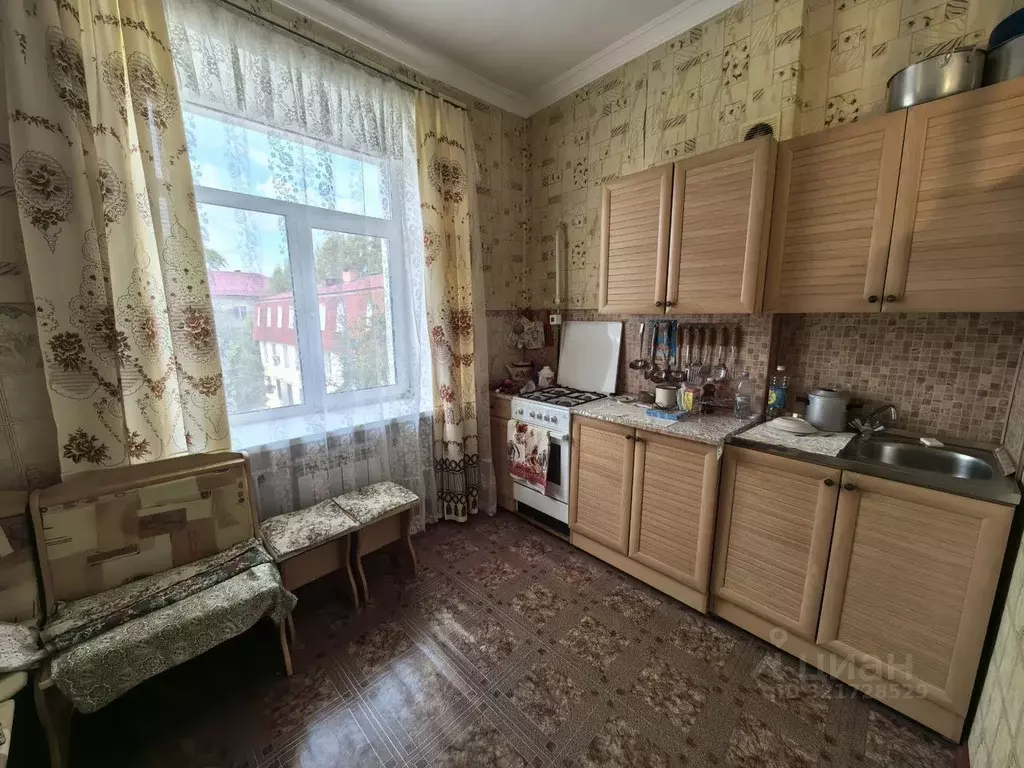 2-к кв. Омская область, Омск Городок Нефтяников мкр, ул. 50 лет ... - Фото 1