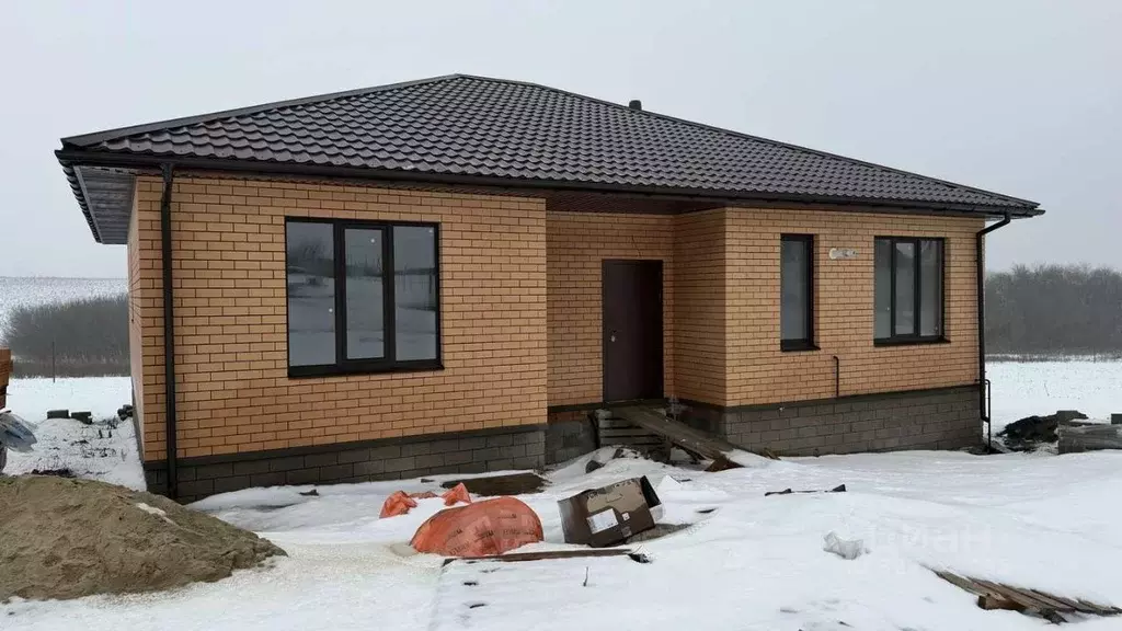 Дом в Белгородская область, Белгородский район, с. Стрелецкое ... - Фото 1