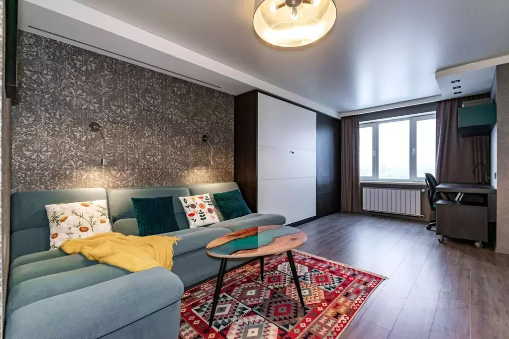 1-к кв. Свердловская область, Екатеринбург ул. Юмашева, 1 (44.8 м) - Фото 1