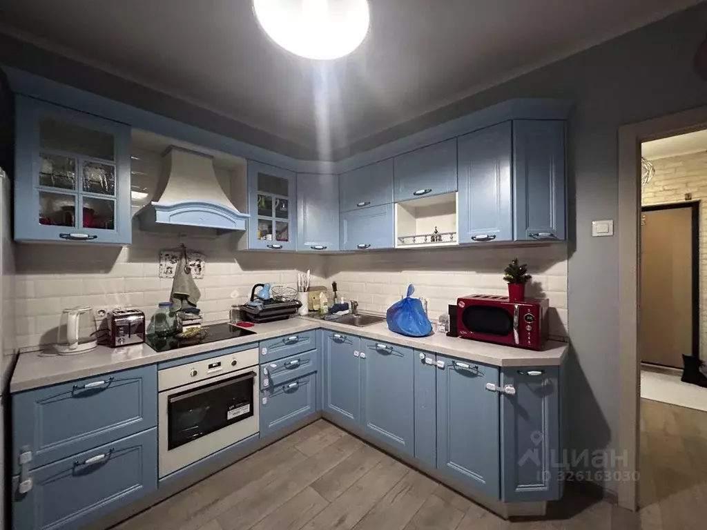 1-к кв. Московская область, Люберцы Красная Горка мкр, просп. ... - Фото 1