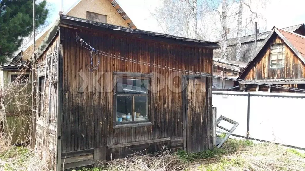 Дом в Новосибирская область, Новолуговской сельсовет, Колос-Рем СНТ  ... - Фото 1