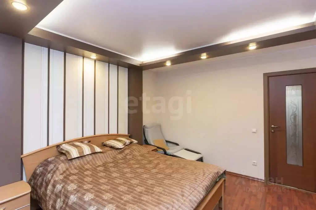 3-к кв. Тюменская область, Тюмень ул. Николая Семенова, 33 (90.1 м) - Фото 1