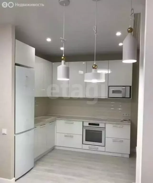 3-комнатная квартира: деревня Кисловка, микрорайон Северный, улица ... - Фото 1