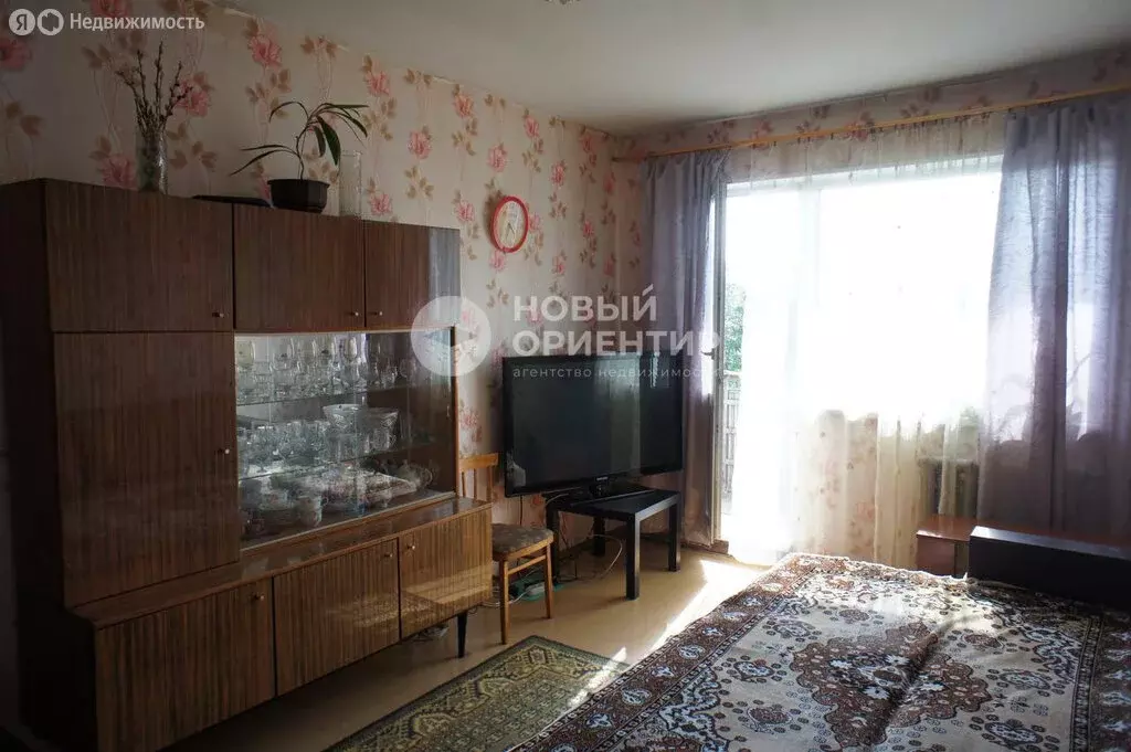 2-комнатная квартира: Екатеринбург, улица Академика Губкина, 74 (43.8 ... - Фото 1