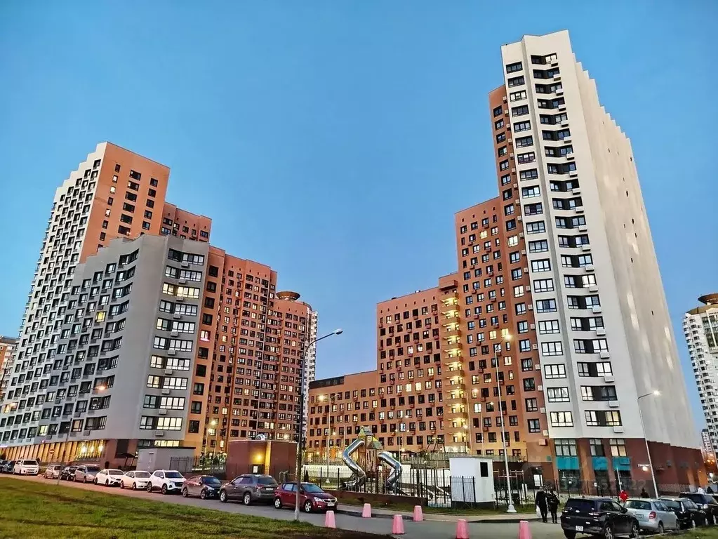 Гараж в Москва ул. Верхние Поля, 32к1 (8 м) - Фото 1