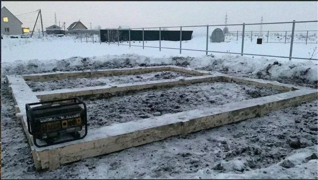 Участок в Ленинградская область, Гатчинский муниципальный округ, д. ... - Фото 2