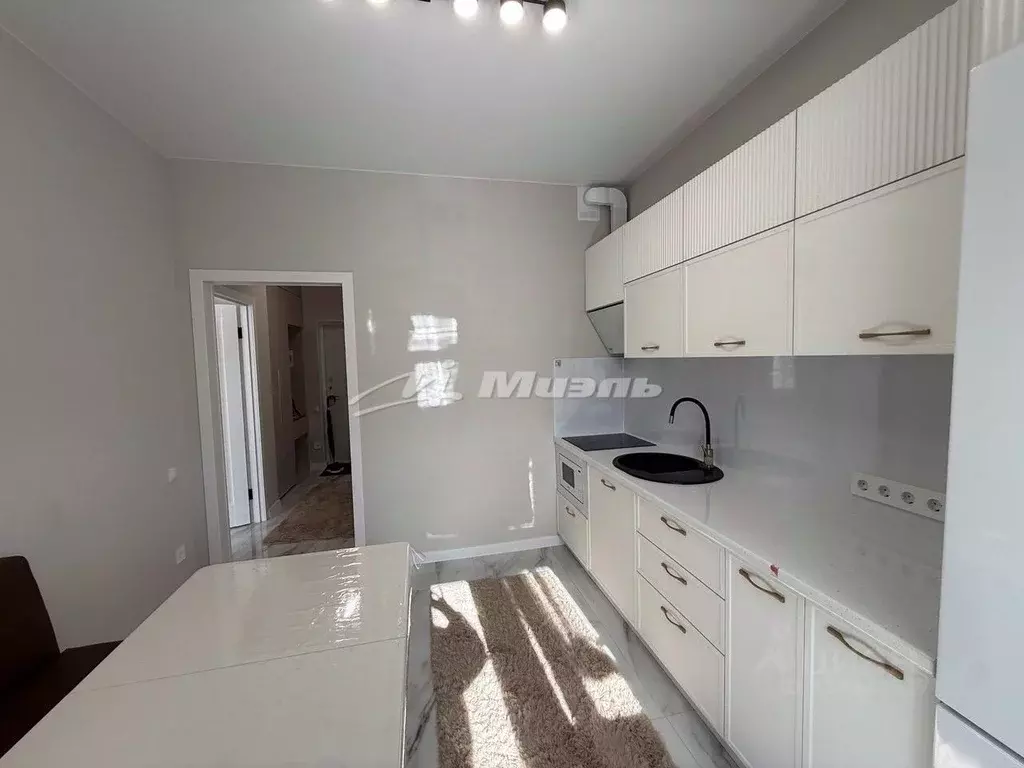 1-к кв. Крым, Симферополь пер. Мраморный, 40 (43.0 м) - Фото 2