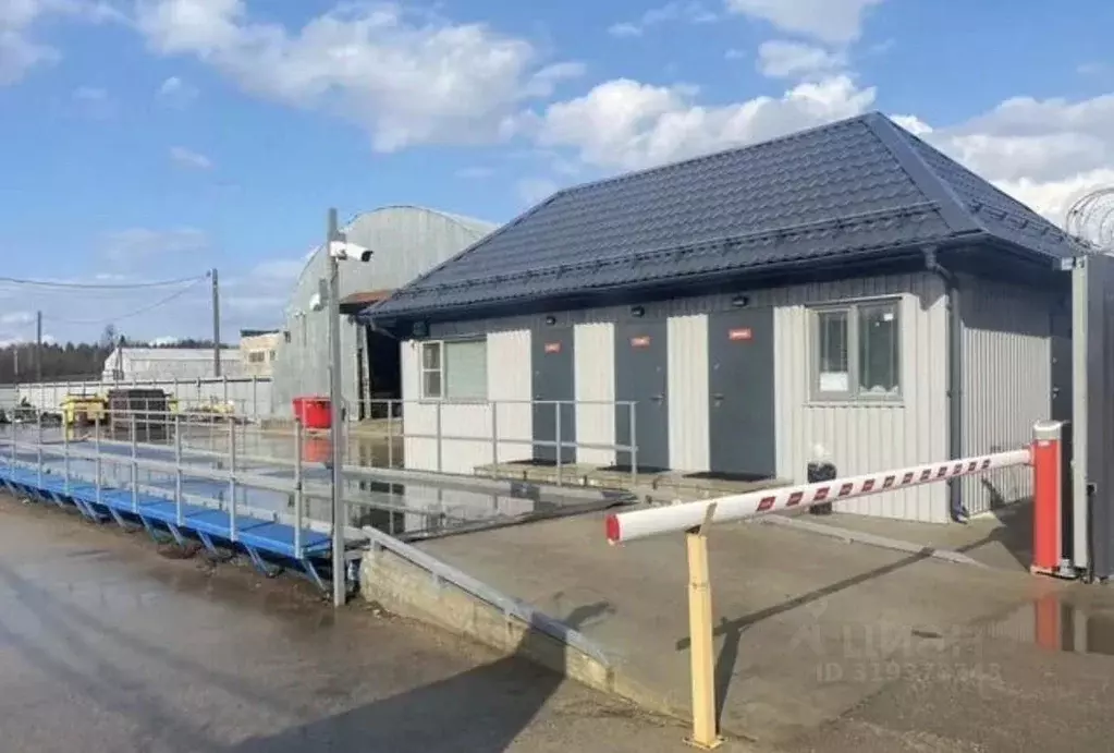 Помещение свободного назначения в Вологодская область, Череповецкий ... - Фото 0