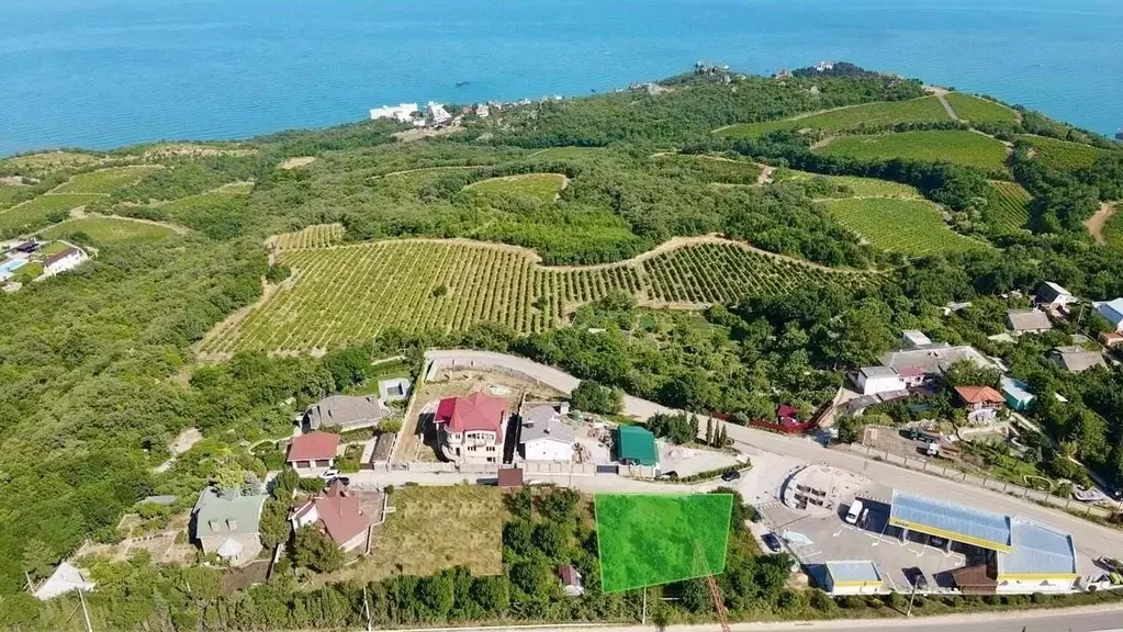 Участок в Крым, Алушта муниципальный округ, с. Кипарисное ул. ... - Фото 2