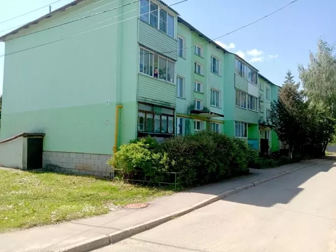 Продается 2-комнатная квартира - Фото 1