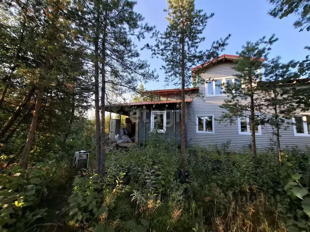 Дом в Архангельская область, Новодвинск ул. Речная, 2 (300 м) - Фото 0