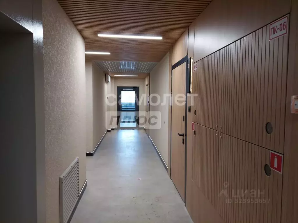 2-к кв. Татарстан, Казань ул. Мансура Хасанова, 15 (52.0 м) - Фото 2