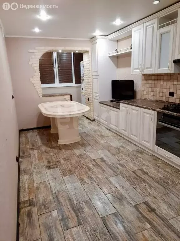 3-комнатная квартира: Энгельс, улица Шурова Гора, 7/16 (80 м) - Фото 1