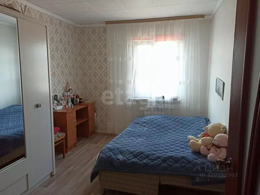 Дом в Калужская область, с. Совхоз Боровский ул. Веселая, 8 (120 м) - Фото 0