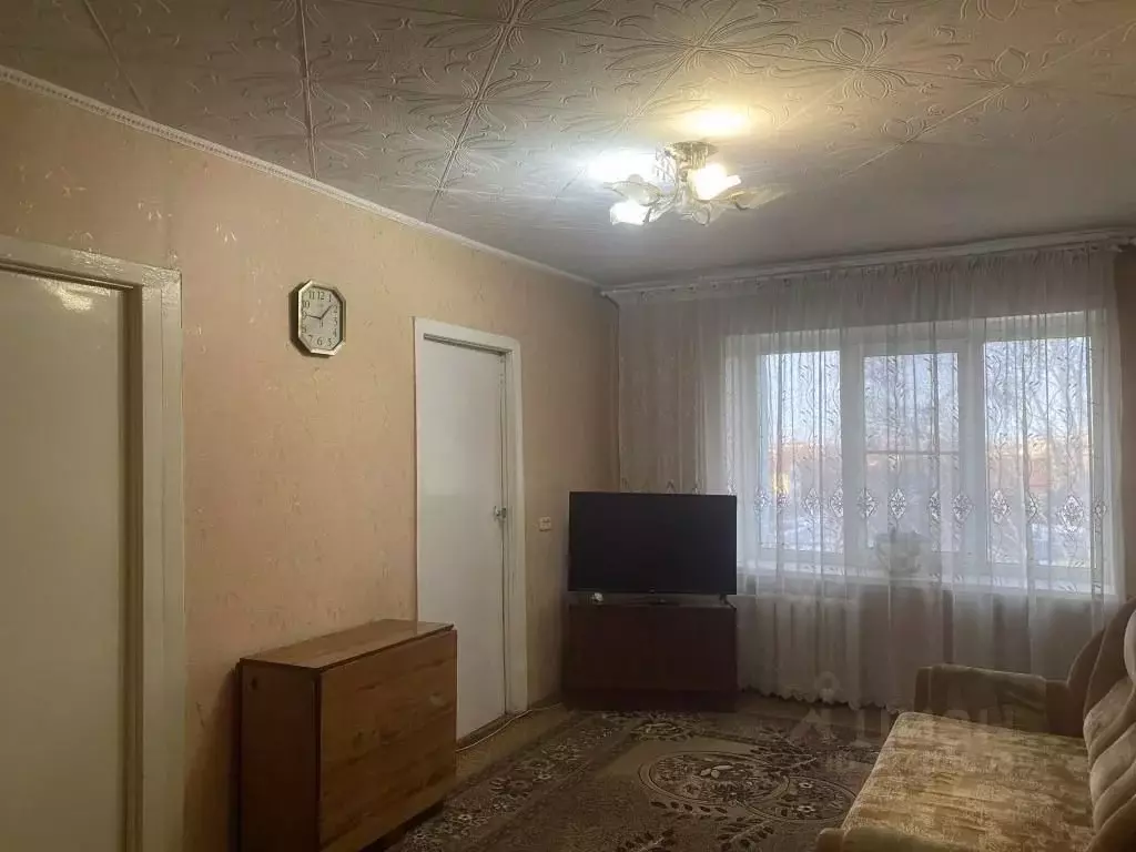 4-к кв. Омская область, Омск Революционная ул., 13 (60.8 м) - Фото 1