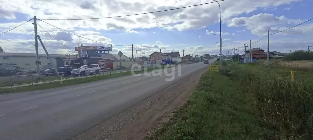 Участок в Тукаевский район, деревня Азьмушкино (8.2 м) - Фото 1