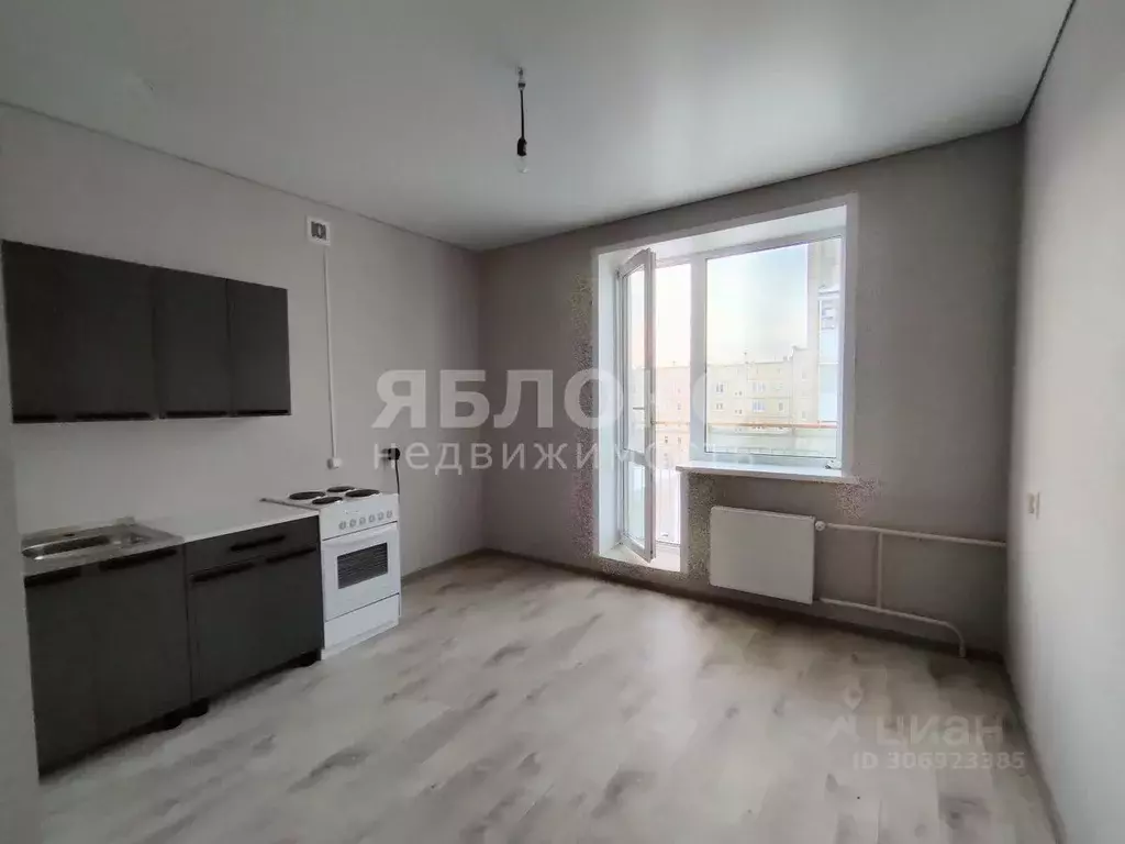 3-к кв. Пермский край, Березники ул. Уральских танкистов, 8 (74.3 м) - Фото 0