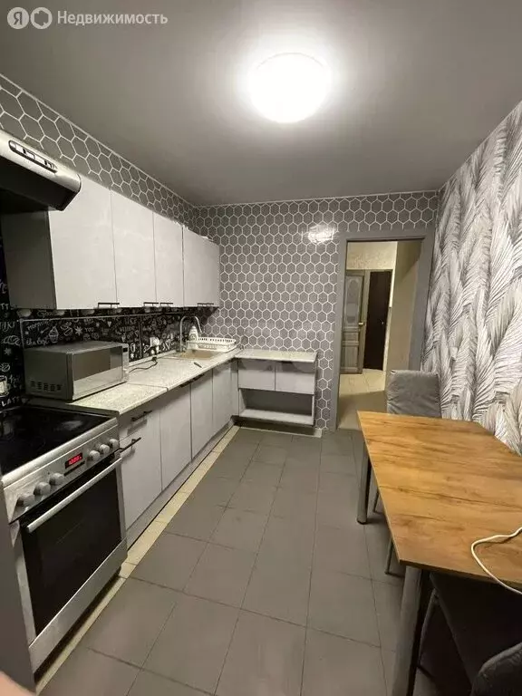 1-комнатная квартира: Тюмень, микрорайон Антипино, Беловежская улица, ... - Фото 2