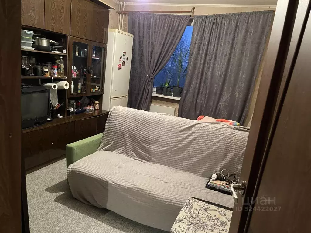 Комната Москва Барвихинская ул., 16К2 - Фото 1