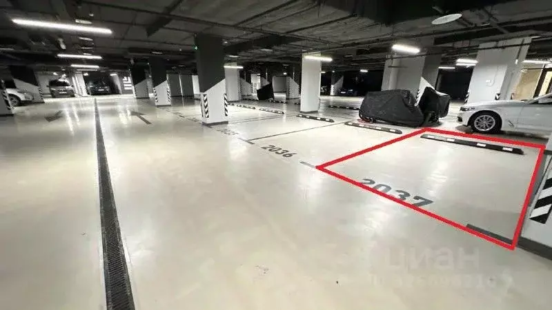 Гараж в Москва ул. Василия Ланового, 3 (15 м) - Фото 1