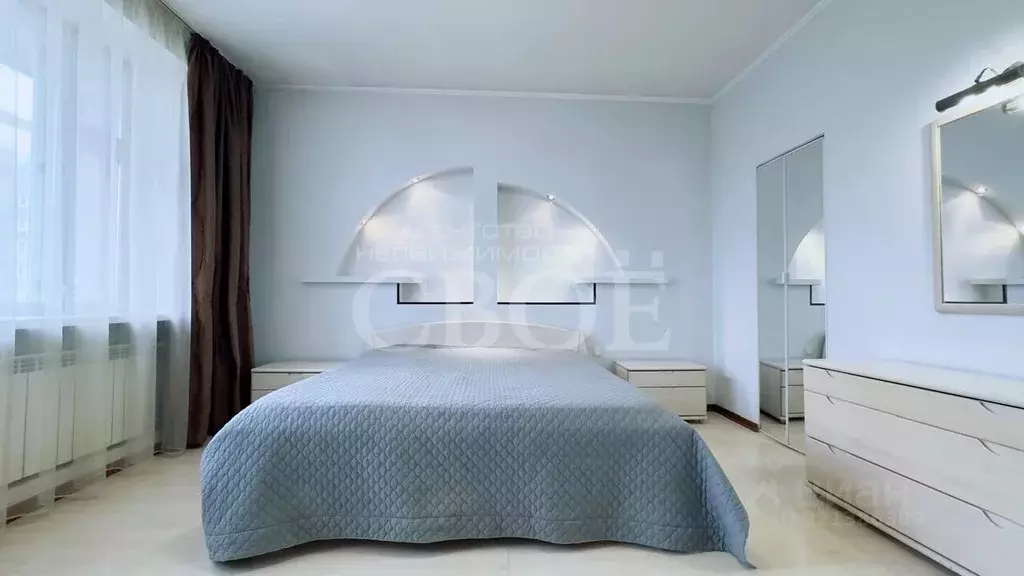 3-к кв. Красноярский край, Красноярск Взлетная ул., 26Б (104.0 м) - Фото 1