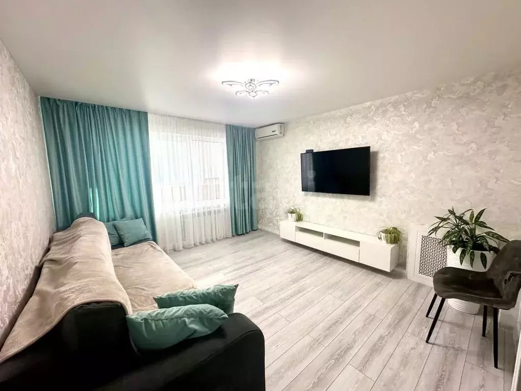 3-к кв. Татарстан, Лаишевский район, Песчано-Ковалинское с/пос, с. ... - Фото 1