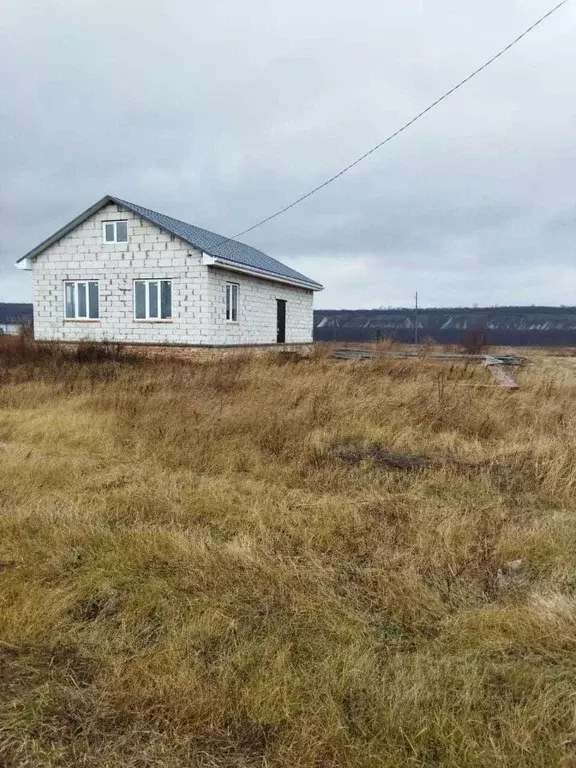 Дом в Белгородская область, Корочанский муниципальный округ, с. ... - Фото 2