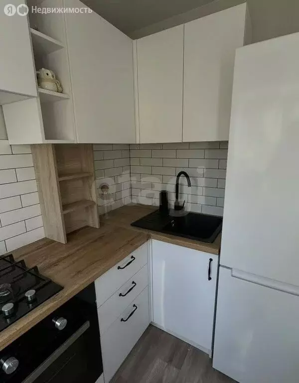 1-комнатная квартира: Воронеж, улица Небольсина, 5 (31 м) - Фото 1