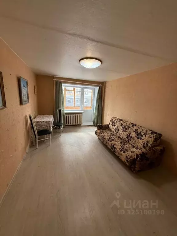 1-к кв. Кировская область, Киров ул. Всесвятская, 38 (32.5 м) - Фото 2