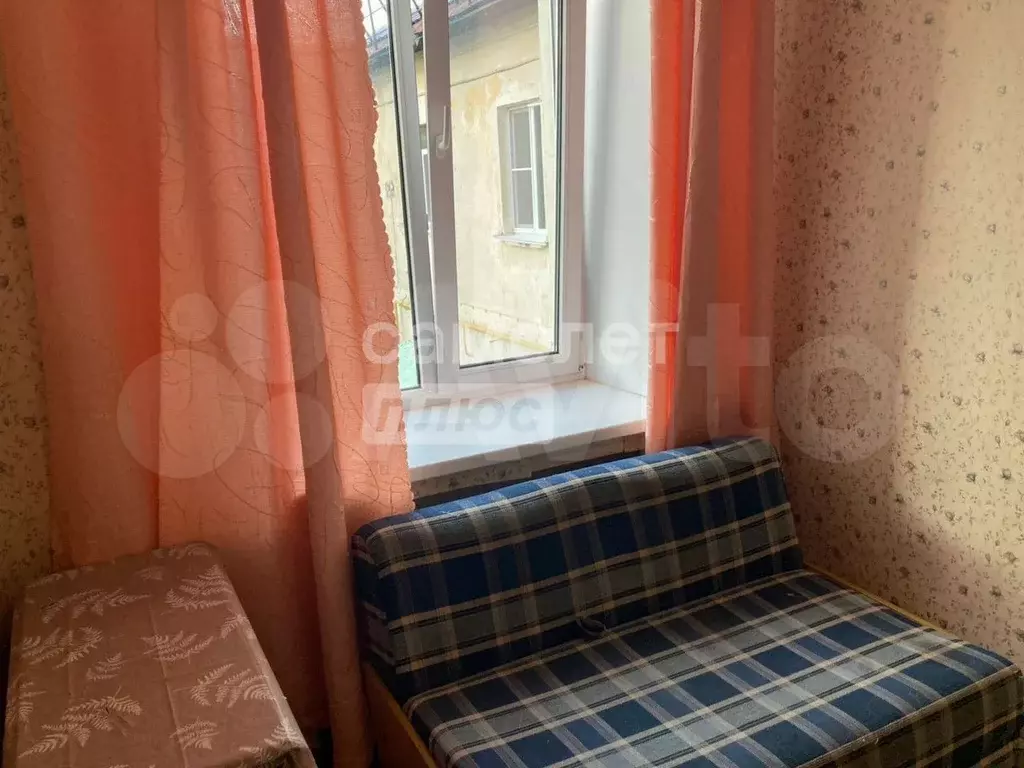 Комната 16,1 м в 3-к., 2/2 эт. - Фото 0