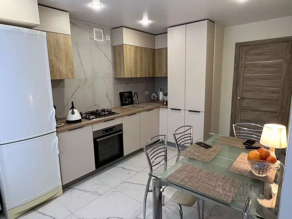 2-к кв. Смоленская область, Смоленск просп. Гагарина, 43В (60.0 м) - Фото 1